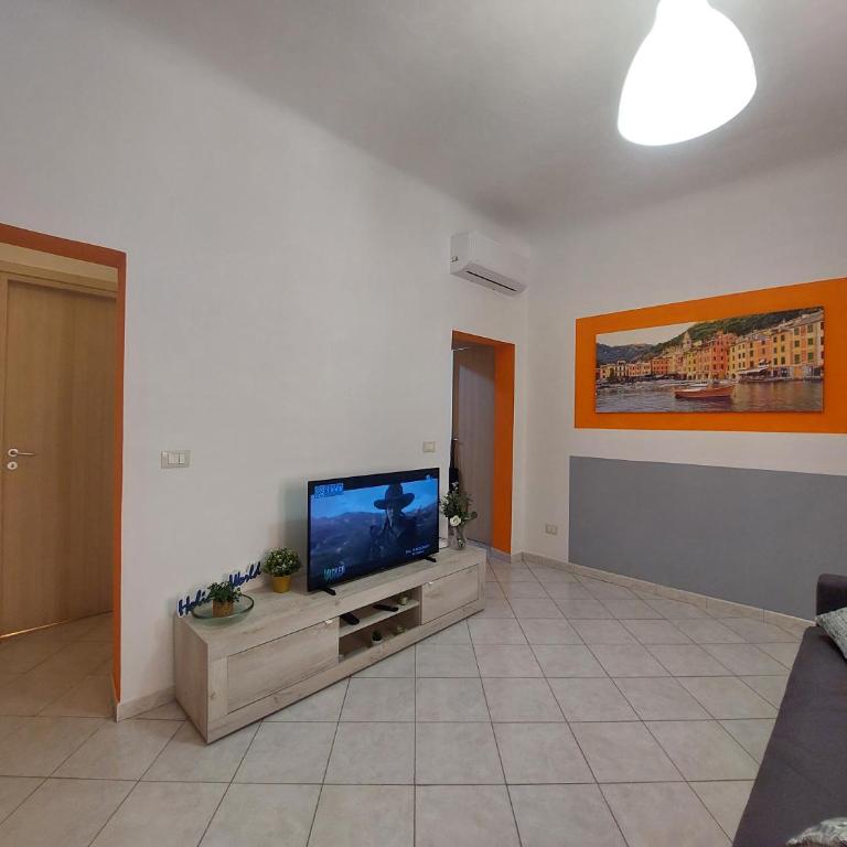 Casa Rina by Holiday World - Two-Bedroom Apartment - 4