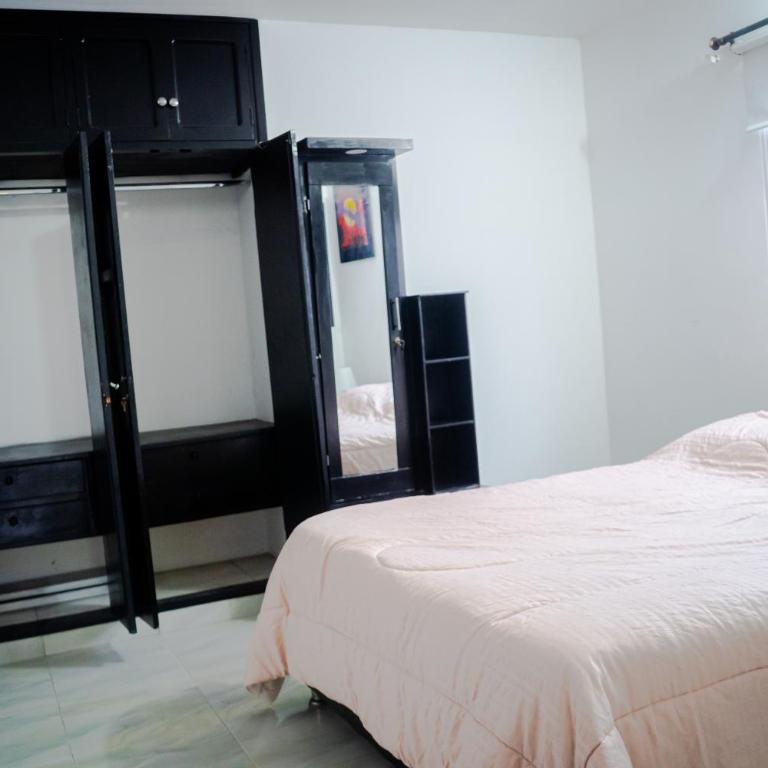 Aparta Estudio Amoblado 1 a 3 Personas - Double Room - 5