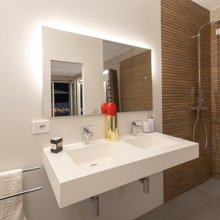 Tropicana Suite - Adults Only - Suite King con Vasca Idromassaggio - 1