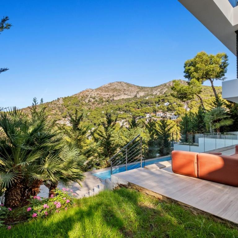 Villas Pinares - Sea,City,Mountain Views, Gym SaltPool BBQ - Beach 2km, City 5km - Villa with Private Pool - 31