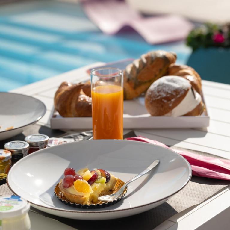 Tropicana Suite - Adults Only - Camera Matrimoniale Deluxe con Doccia - 1