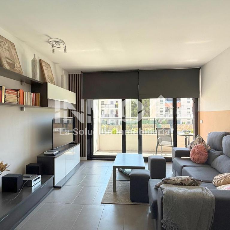 Moderno apartamento en Vilafortuny 153B - INMO22 - Apartamento de 2 dormitorios - 2