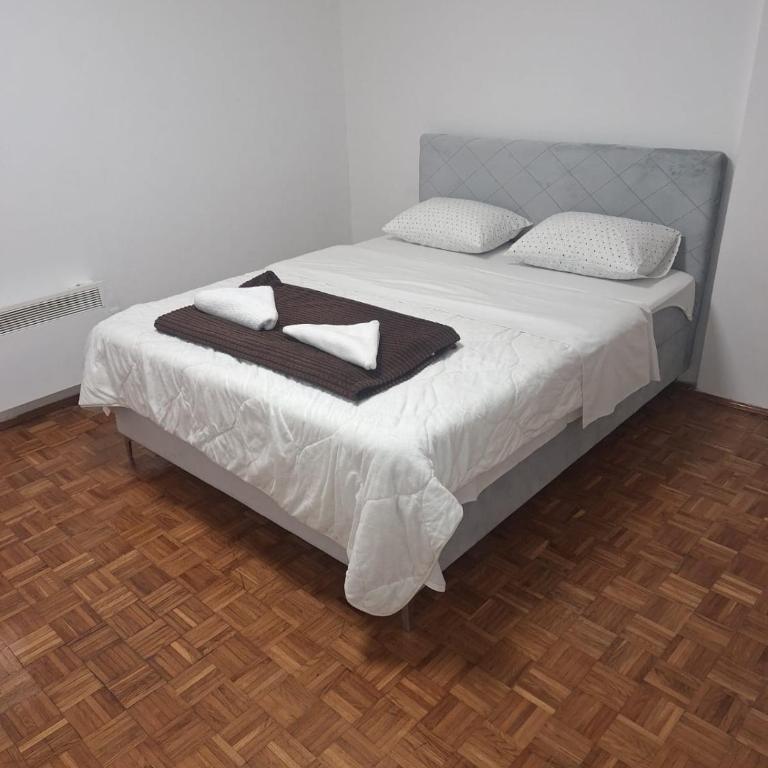 San centar apartment - Apartman sa 2 Spavaće Sobe - 1