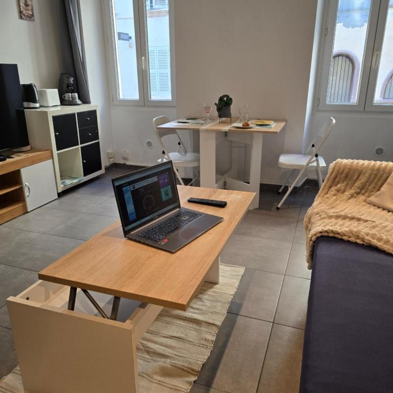 City and Sea - One-Bedroom Apartment - 17