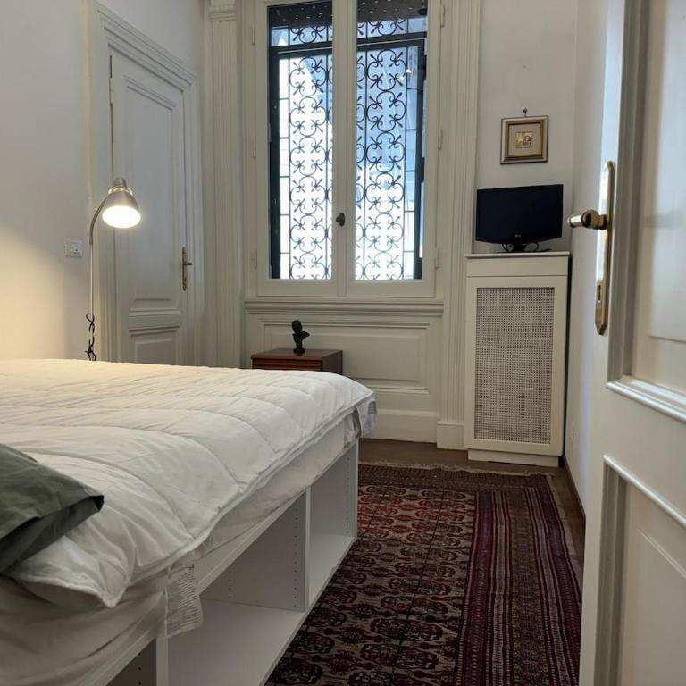 Into the Arc, Palace of the Ambassadors, Coppedé - Apartment - 39
