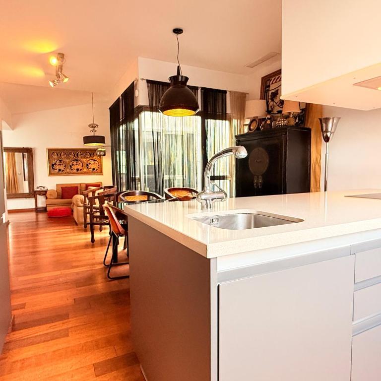 Ático en Plaza de la Constitución 3 bedrooms - Apartamento Ático - 73