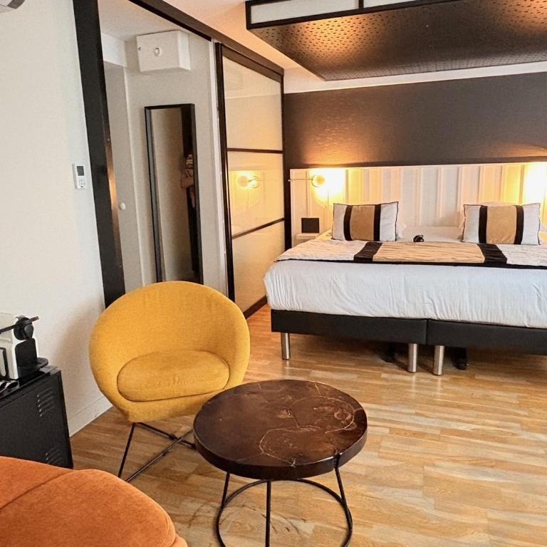 Hôtel La Fabrique - Chambre Double Supérieure - 1