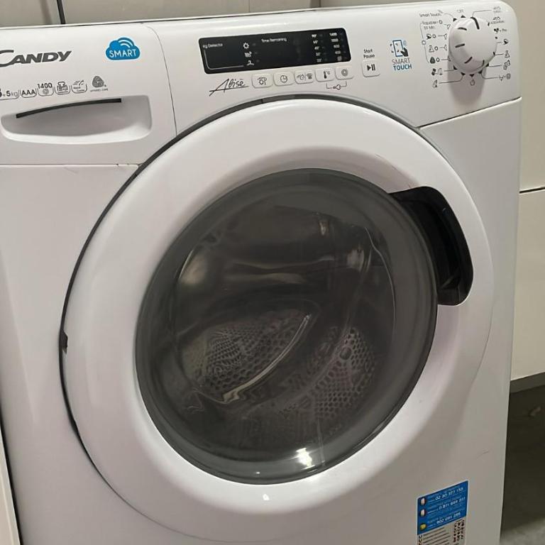 Sky Views Studio in City Centre - One-Bedroom Apartment - 17