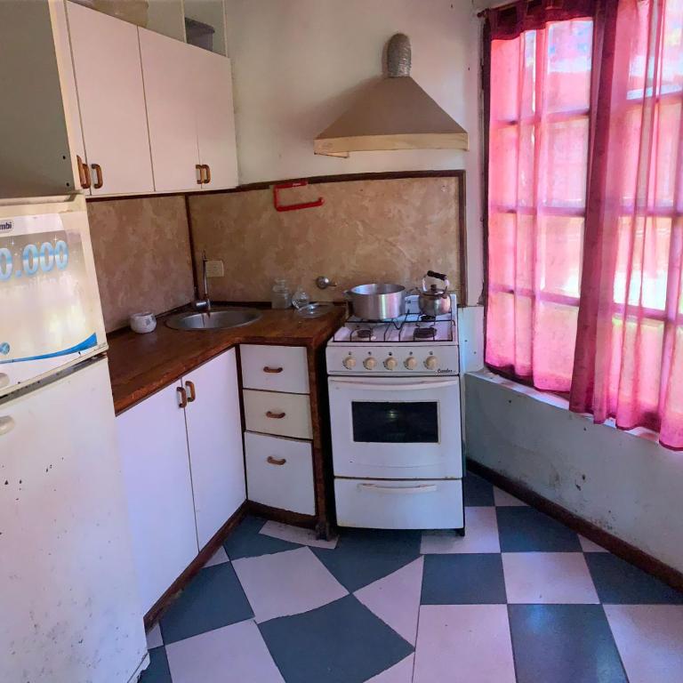 CHALET ENTRE PINOS IDEAL PARA 4 HUESPEDEs - Casa con 1 dormitorio - 4