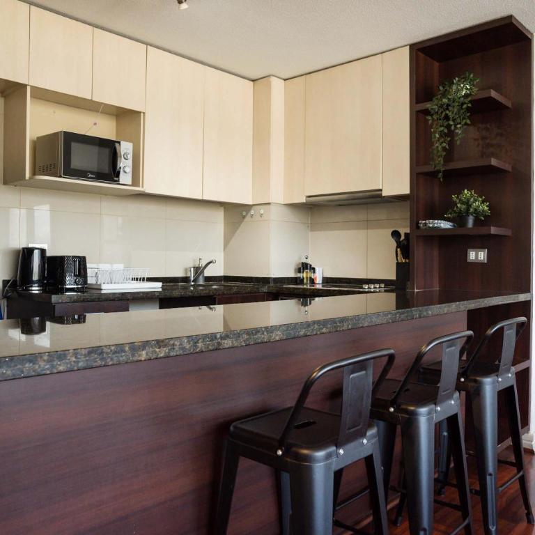 Contemporary 2BR Getaway Pool & Fitness Center - Apartment - 6