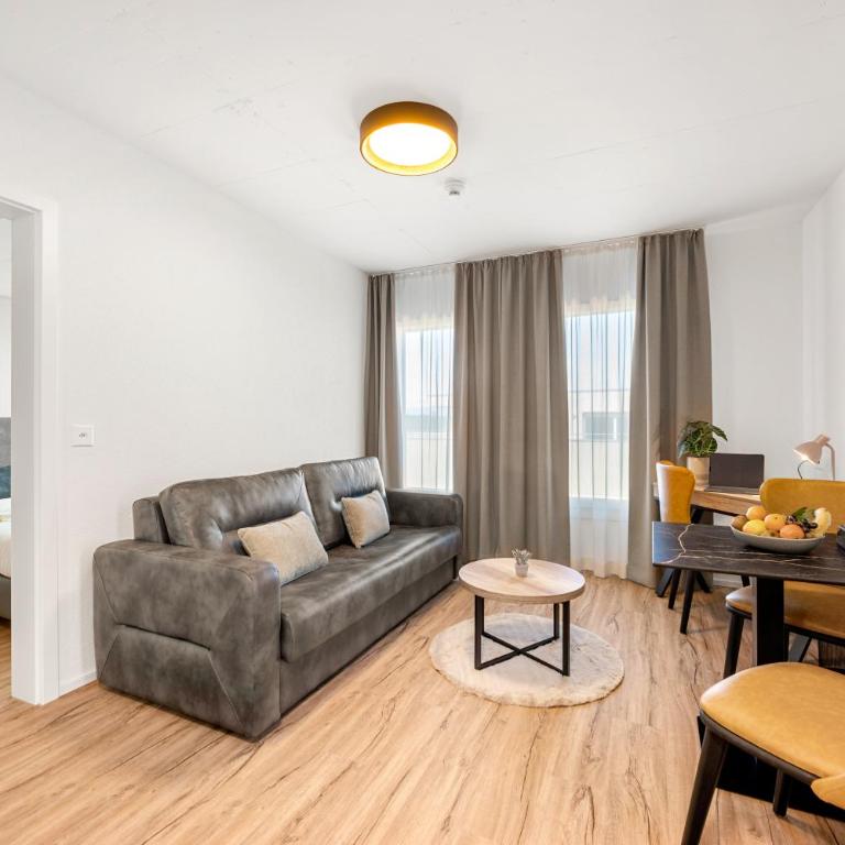 Hine Adon Avenches A2 Hotel Aparthotel with Tea room - Self Checkin - Junior Suite - 1