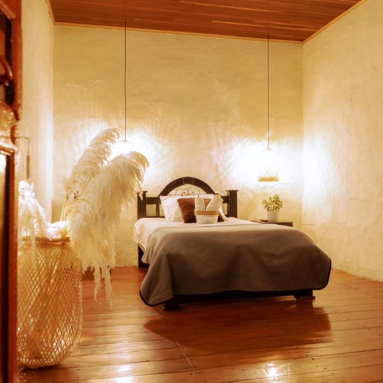 Hotel Colonial Abejorral - Habitación Doble Estándar con baño compartido - 27