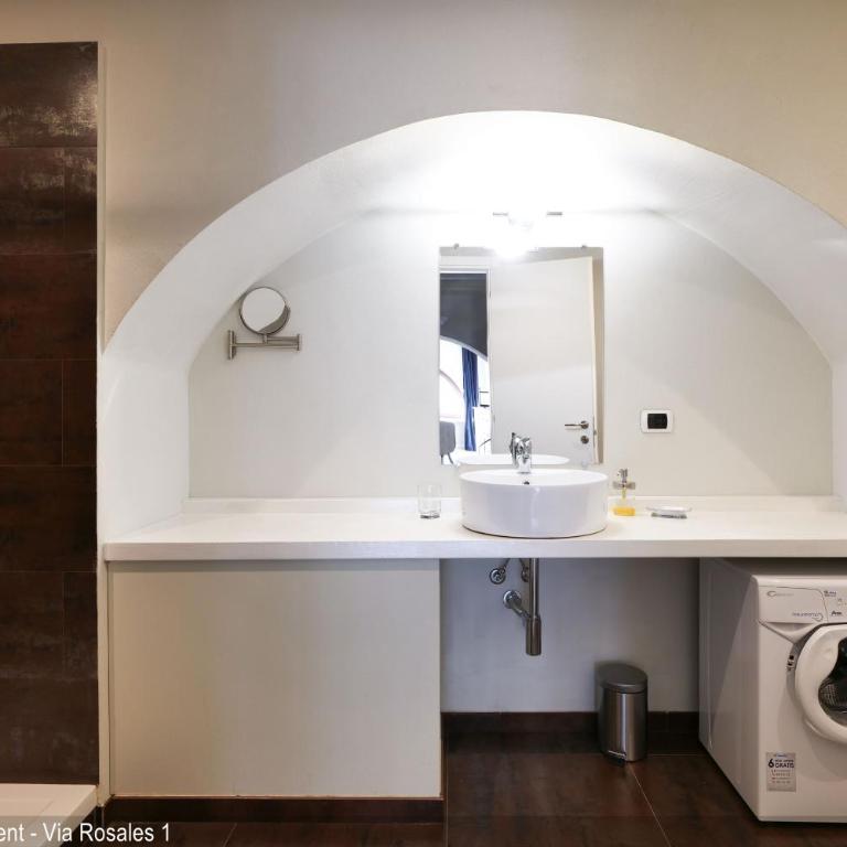 Brera Apartments in Gae Aulenti - One-Bedroom Apartment - Via Rosales 1 - 6
