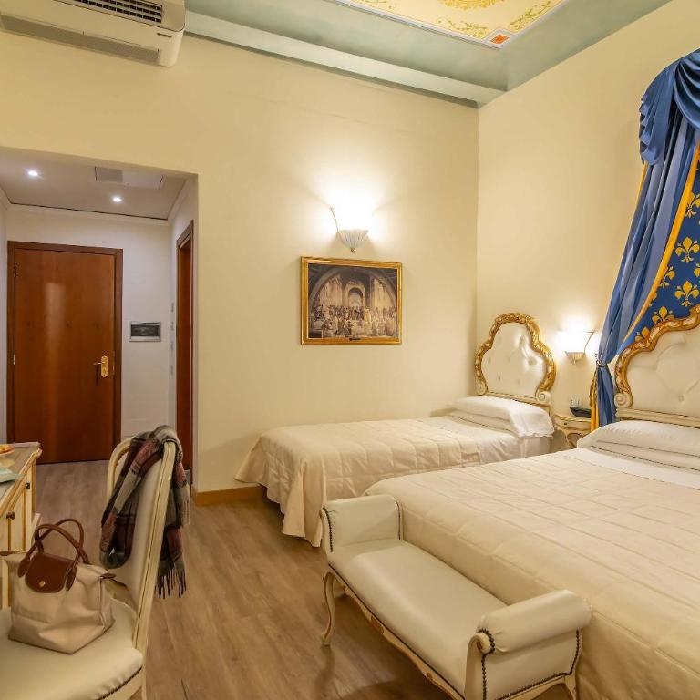 Hotel Porta Faenza - Triple Room - 3