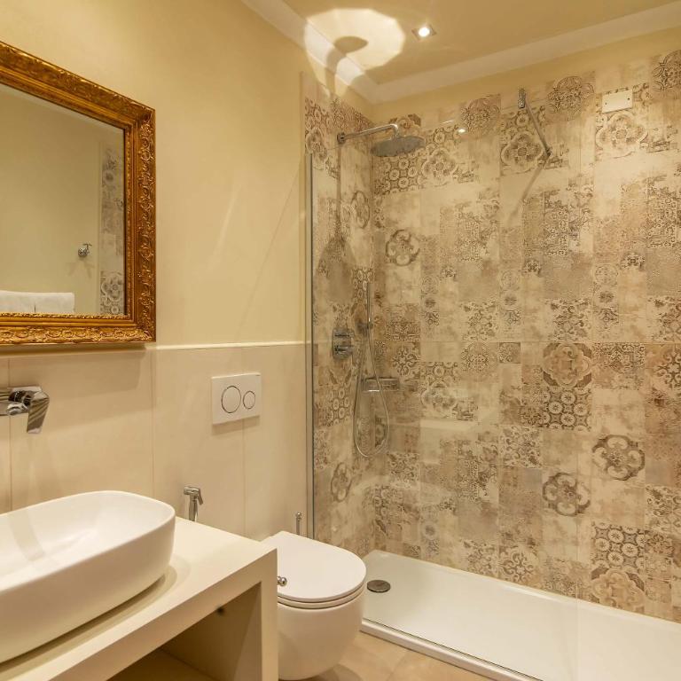 Hotel Porta Faenza - Triple Room - 10