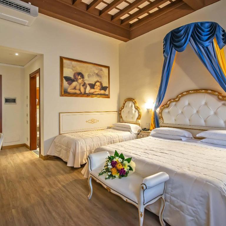 Hotel Porta Faenza - Triple Room - 1