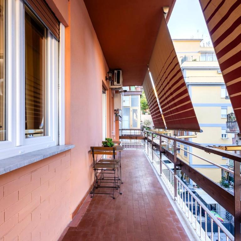 Danila Apartment close to Metro Battistini - Apartment mit 1 Schlafzimmer und Balkon - 4