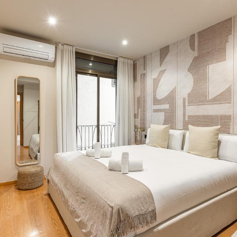 Ola Living Consell De Cent - Two-Bedroom Apartment with City View - 2