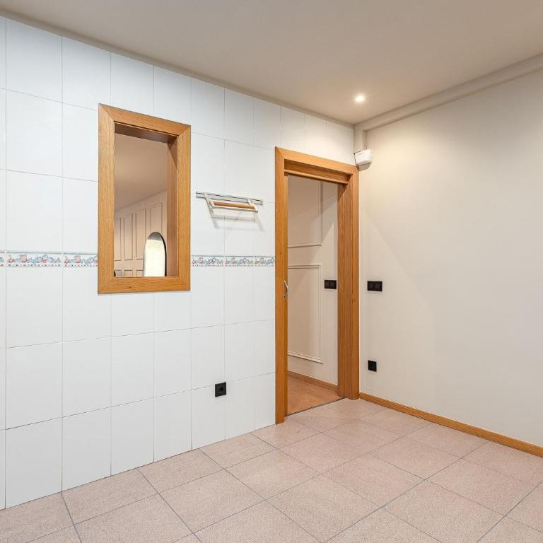Ola Living Consell De Cent - Two-Bedroom Apartment with City View - 17