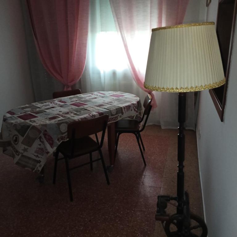 CA' Moni - Camera Matrimoniale/Doppia con Letti Singoli con Bagno in Comune - 6
