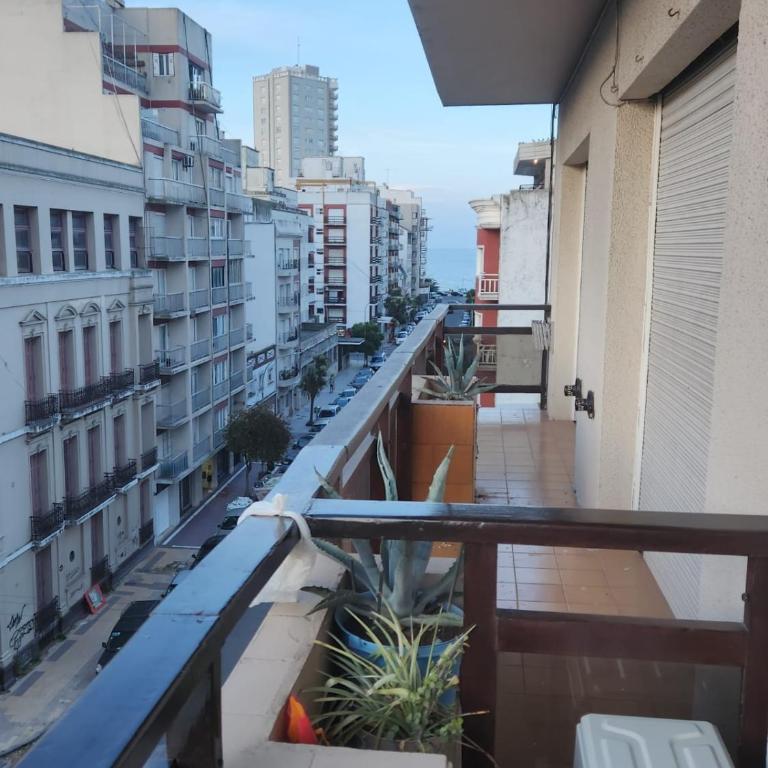 Departamento para 4 personas en Mar del Plata, La Perla - One-Bedroom Apartment - 1