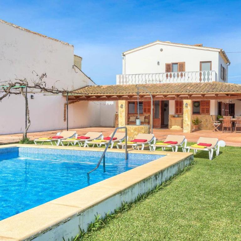 Villa Can Guaita by Villa Plus - Villa - 9
