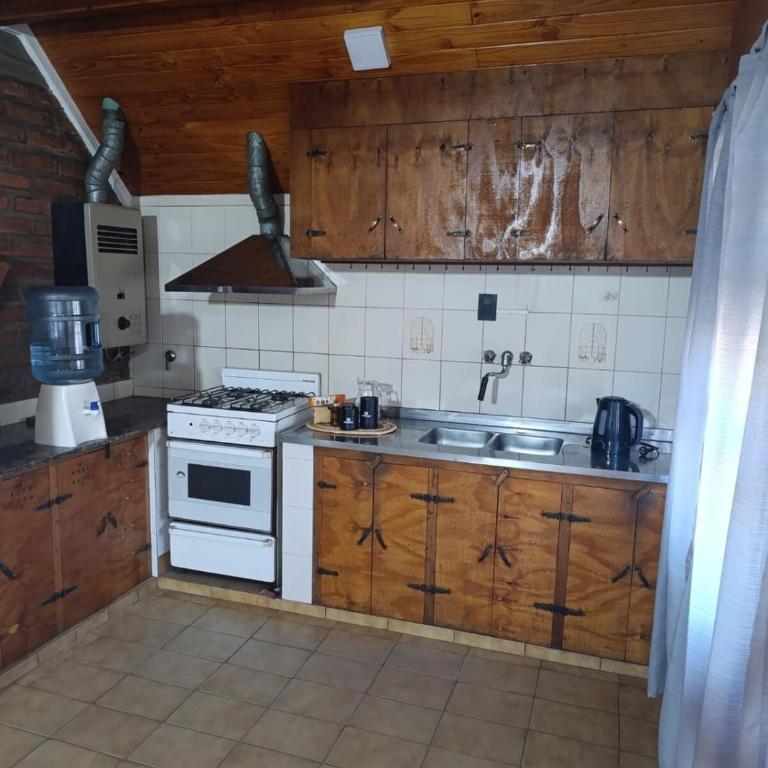 La Casa De Yayo - Three-Bedroom Chalet - 2