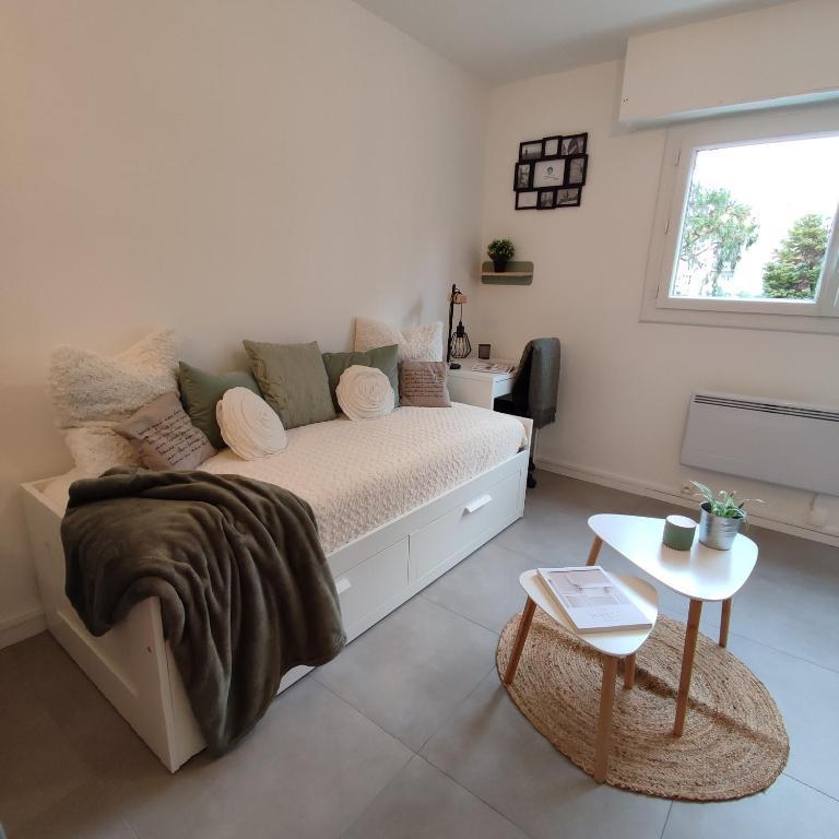 Studio Cosy, résidence sécurisée, parking privé - Appartement 1 Chambre - 3
