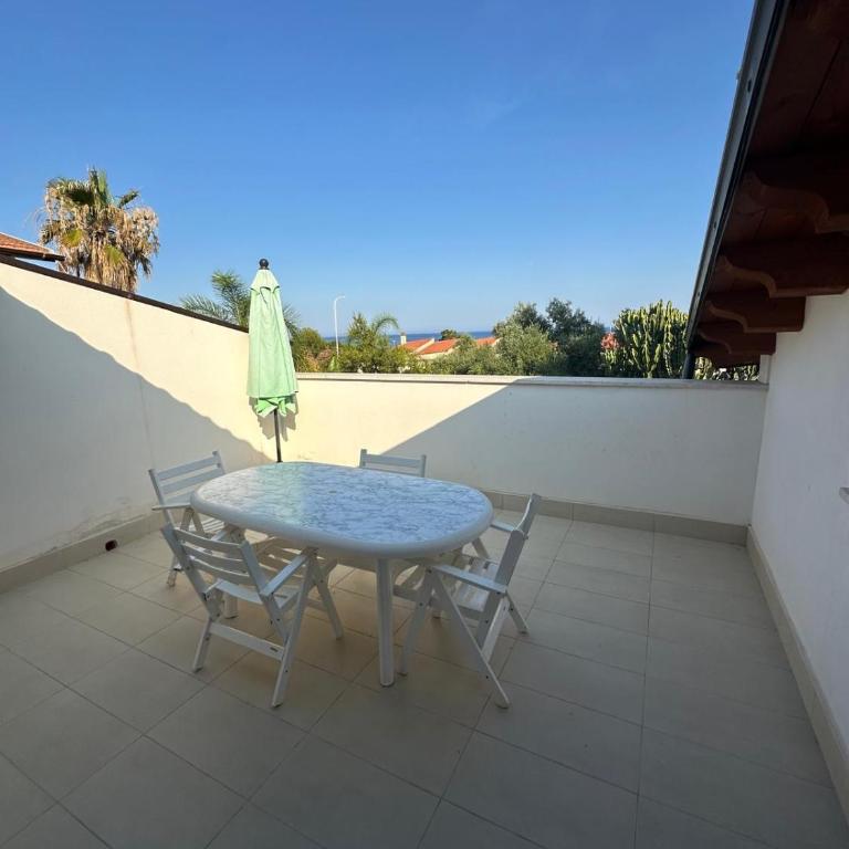 Casa nel verde a fontane bianche - Casa con 2 Camere da Letto - 1