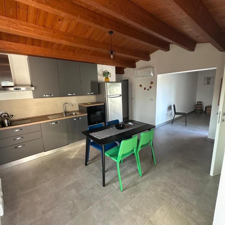 Casa nel verde a fontane bianche - Casa con 2 Camere da Letto - 11