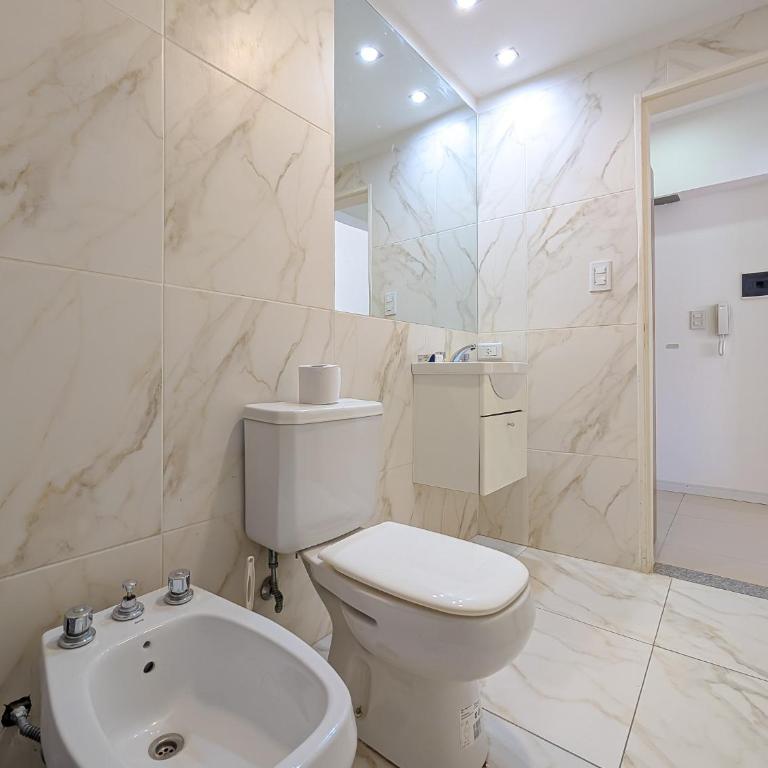 Tu spot en Rosario - Monoambiente céntrico, súper equipado y cerca de todo - One-Bedroom Apartment - 10