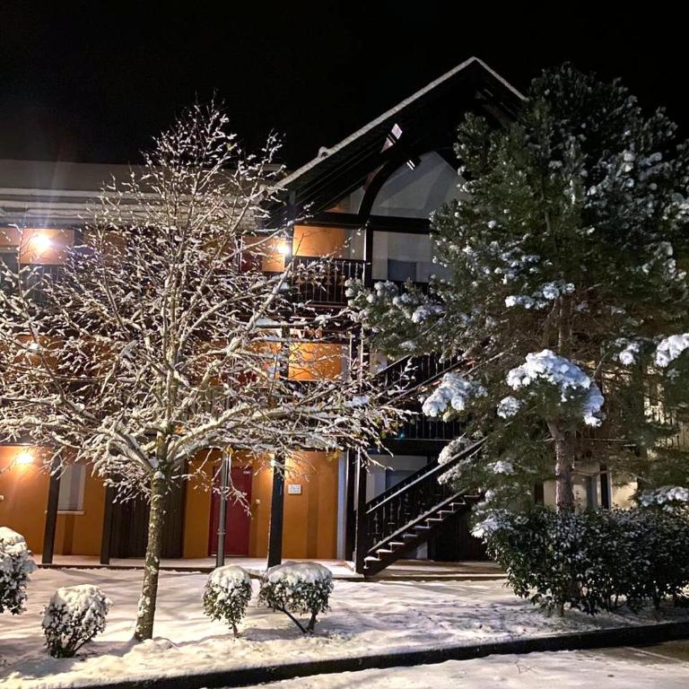 Appart cosy AX - balcon - piscine - parking - Studio with Balcony and montain view - 8