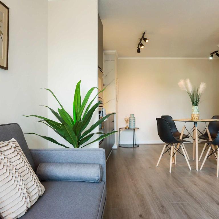 Chill Cozy 1BR Oasis Pool BBQ in Irarrazabal - Apartment - 17