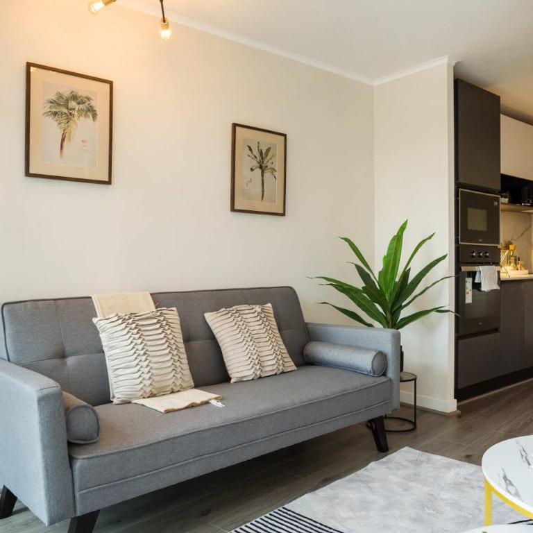 Chill Cozy 1BR Oasis Pool BBQ in Irarrazabal - Apartment - 7