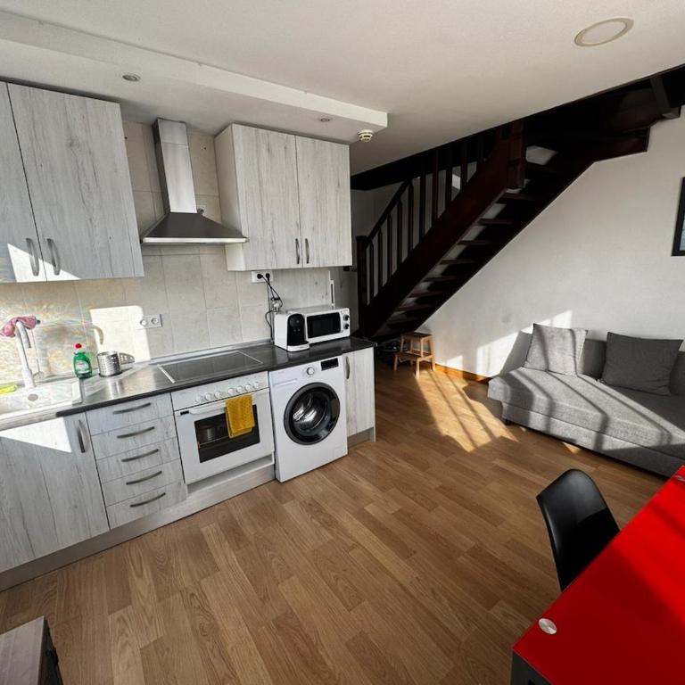 Cozy Apartment Madrid - One-Bedroom Apartment - 5