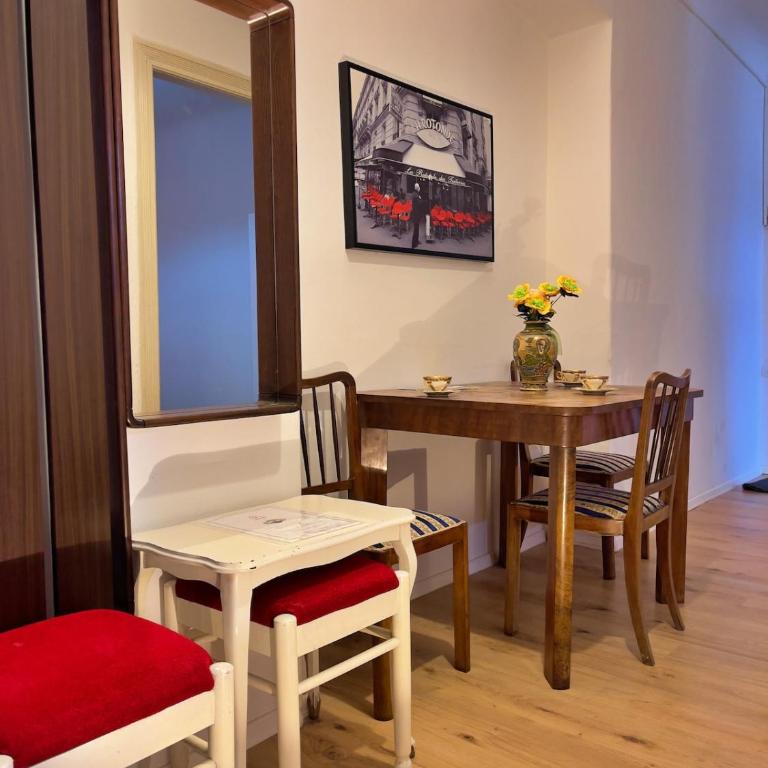 Sarajevo Main Street Residence - Apartman sa 2 Spavaće Sobe i Balkonom - 7