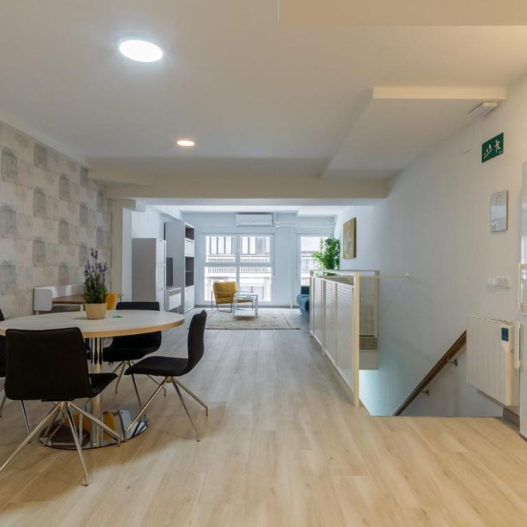 Bright new and wide- 1Bd 1Bth- Delicias - One-Bedroom Apartment - 12