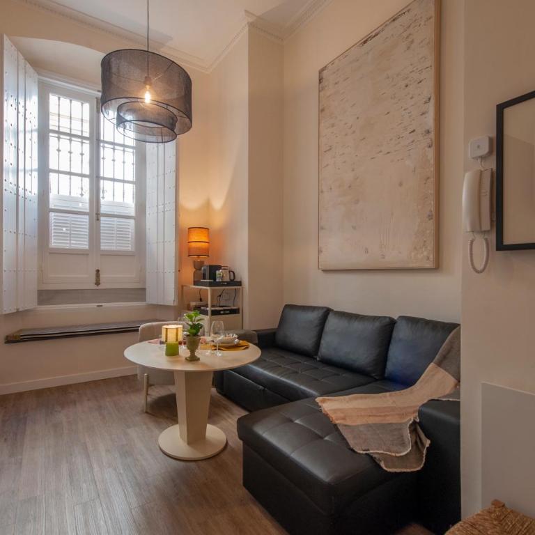 Suite Catedral Sevilla - Two-Bedroom Apartment - 4