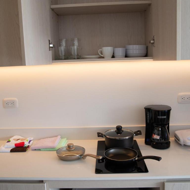 Loft Moderno con Vista a Monserrate, Cerca a Corferias Embajada USA y CAS, Petfriendly , con Parking, Centro historico y Candelaria - Apartamento de 1 dormitorio - 15