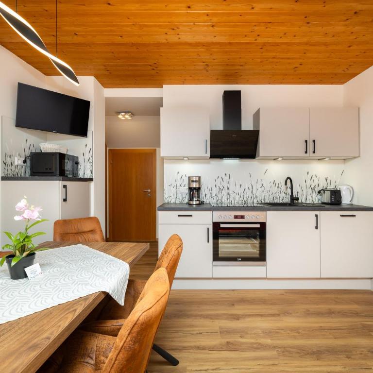 Annas - Appartements - Appartement avec Vue sur la Montagne - 17