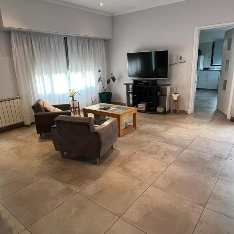 Casa laprida - Casa de 2 dormitorios - 1