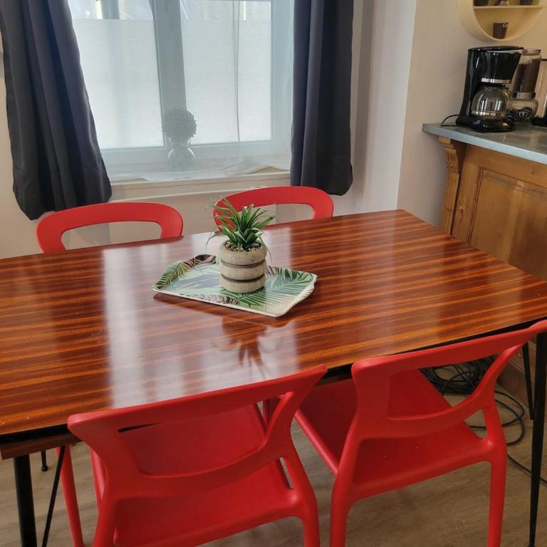 Le plein centre rez de chaussee au cœur de Calais - Appartement 2 Chambres - 27