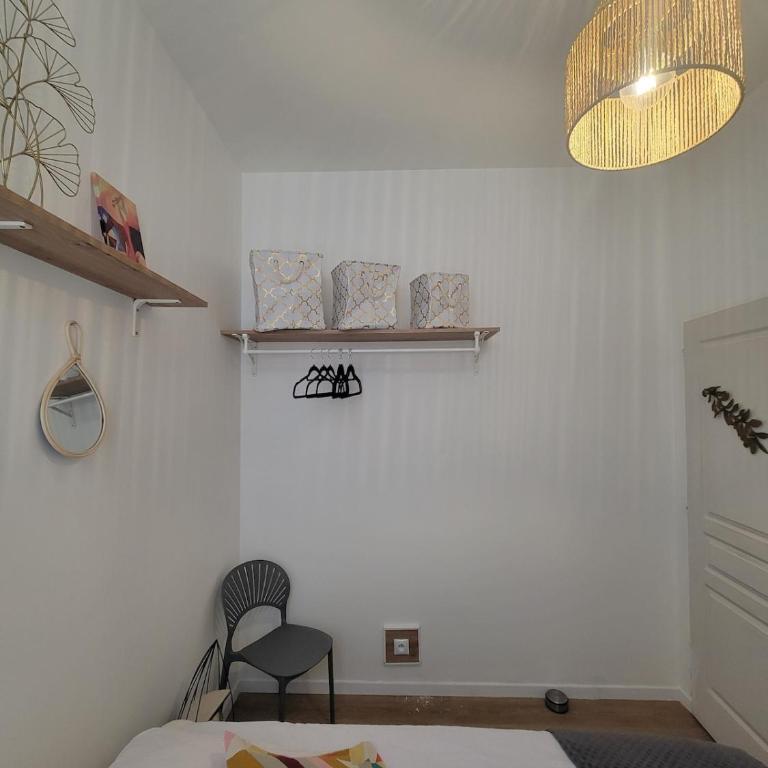 Le plein centre rez de chaussee au cœur de Calais - Appartement 2 Chambres - 56