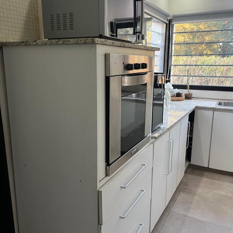 Casa laprida - Two-Bedroom House - 13