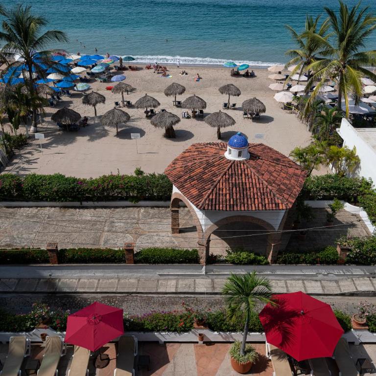 2BR Oceanside Resort Condo Pool & Private Beach - Apartamento de 2 dormitorios - Frente al océano - 10