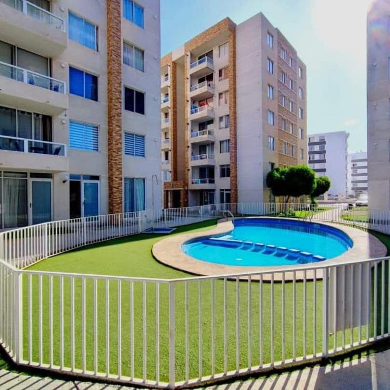 Portal Pacifico - Three-Bedroom Apartment - 1