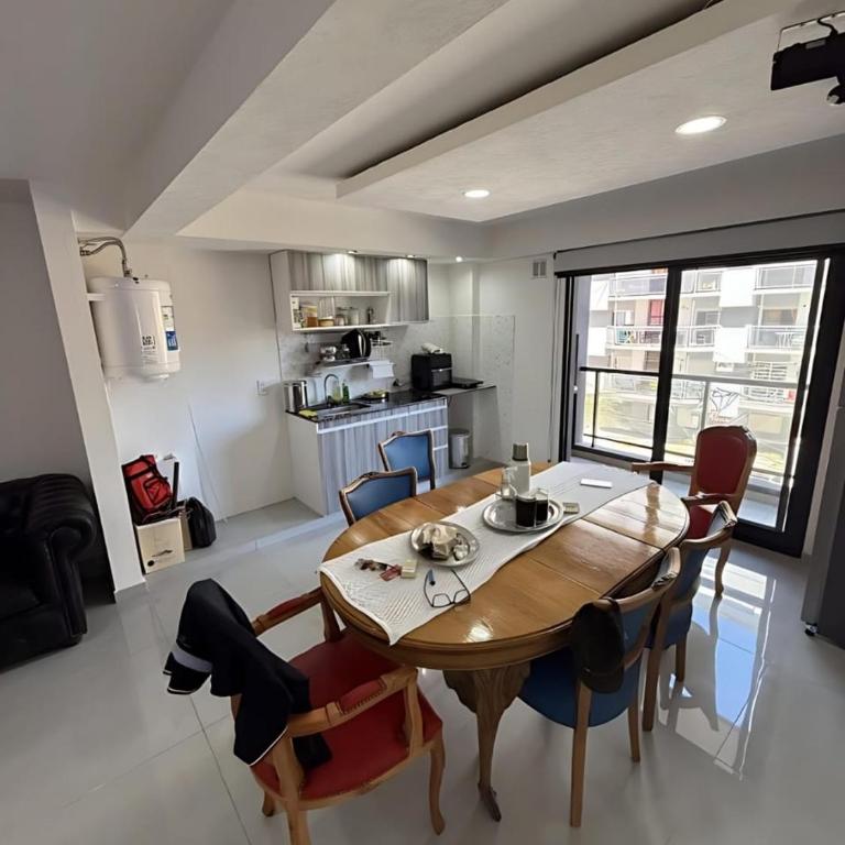 Edificio EIFER V a 200 metros de la Av San Bernardo y a 200 metros del Mar con Aire Acondicionado Cochera Cubierta Balcón a la calle Parrilla y Lavadero - Apartamento de 1 dormitorio - 5