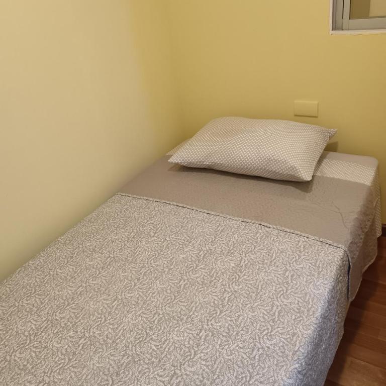 Hostal poetas de Cartagena - Single Room with Private Bathroom - 3