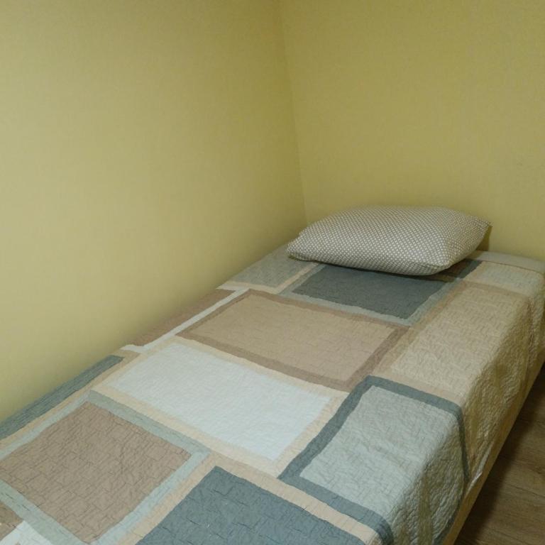 Hostal poetas de Cartagena - Single Room with Private Bathroom - 4