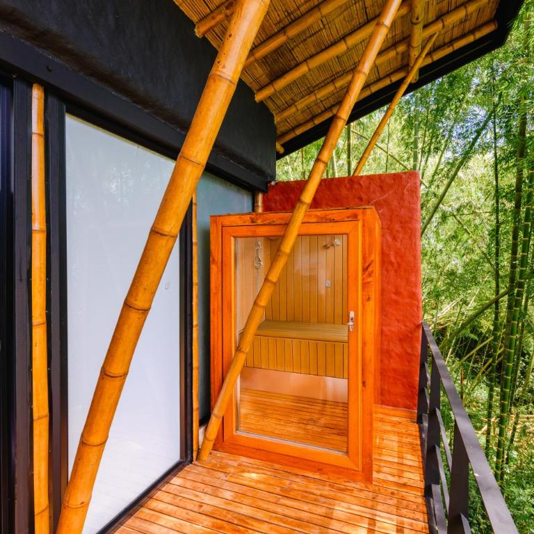 Kawa Bamboo Retreat - King Room with Sauna - 7